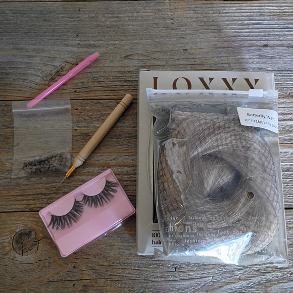 Loxxy Hair Extensions and Accessories Set